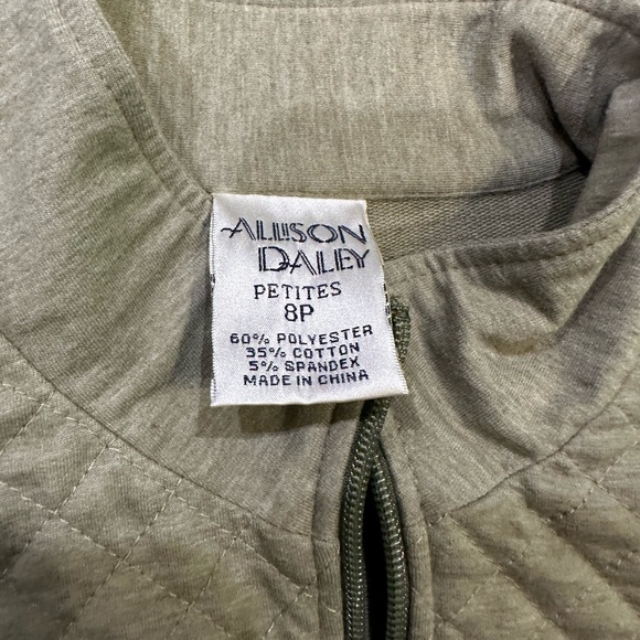 Allison Daley petites size 8P green zip jacket with quilted detail - Picture 3 of 6